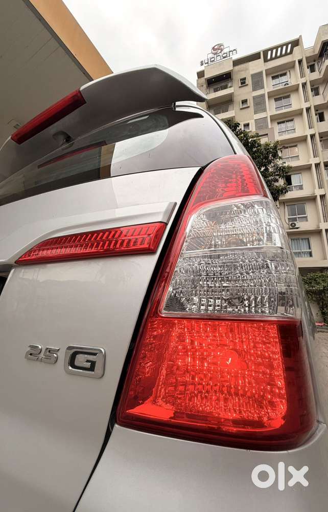 Toyota Innova 2.5 G (diesel) 8 Seater, 2014, Diesel