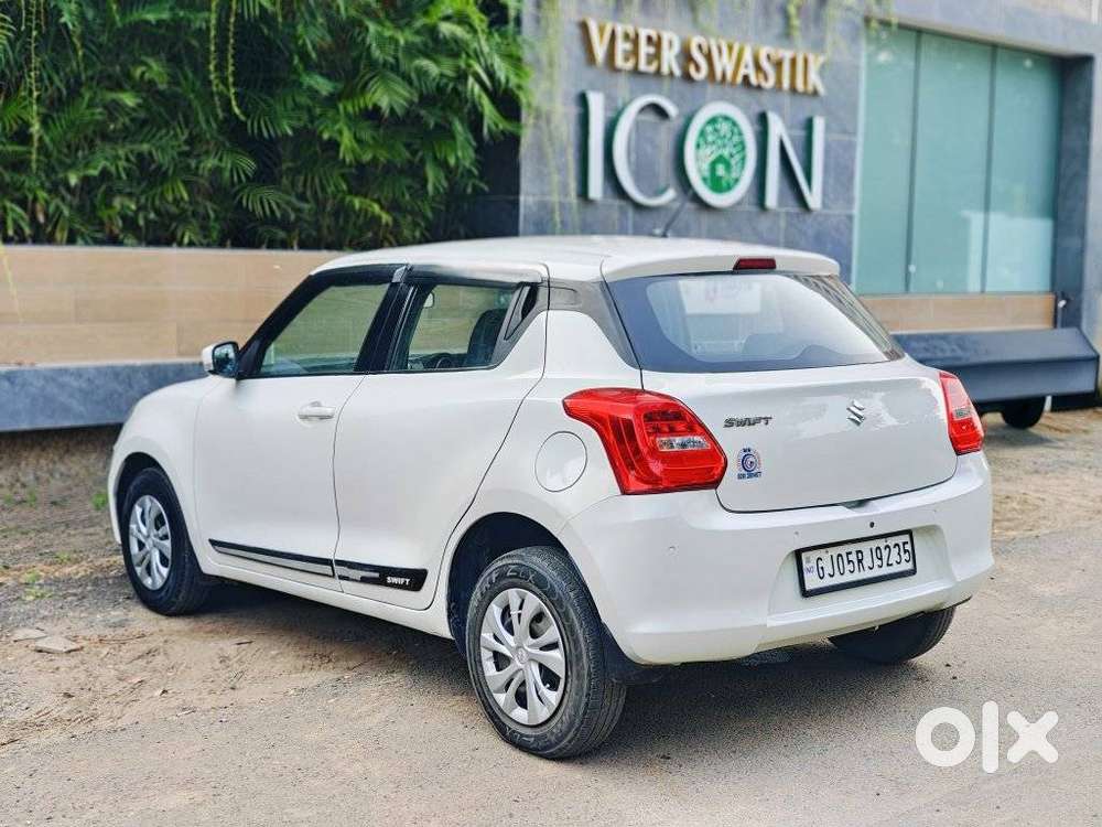 Maruti Suzuki Swift Vxi + Manual, 2020, Petrol