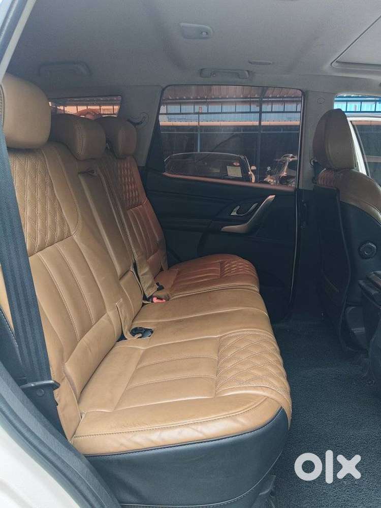 Mahindra Xuv500 W11 Option At Awd, 2018, Diesel