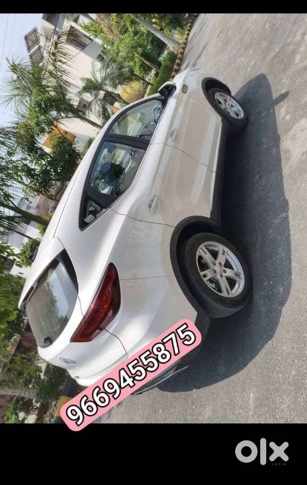 Mg Zs Ev Exclusive Iconic Ivory, 2024, Electric