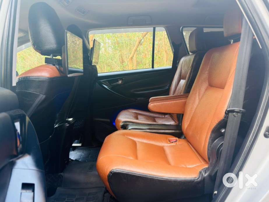 Toyota Innova Crysta 2.8 Gx At, 2018, Diesel