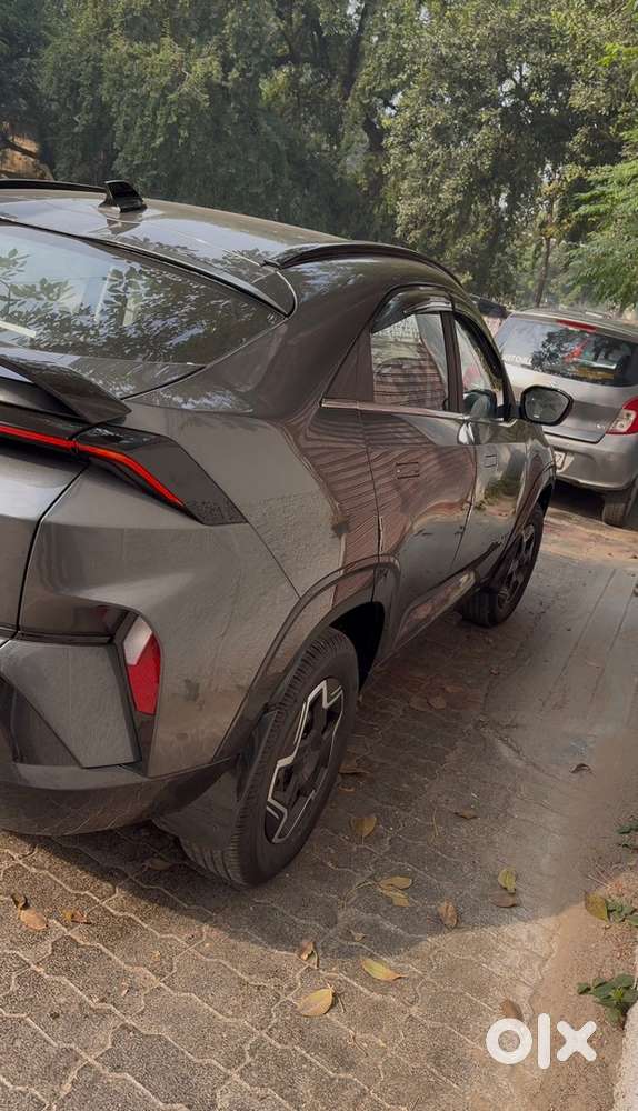 Tata Curvv Petrol 2025 Automatic 7dca