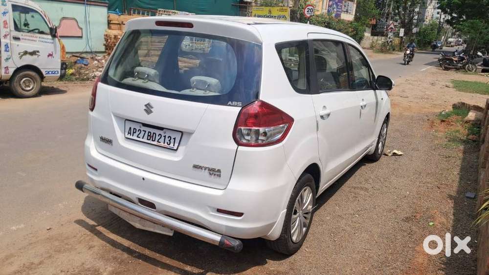 Maruti Suzuki Ertiga Vdi Shvs, 2015, Diesel