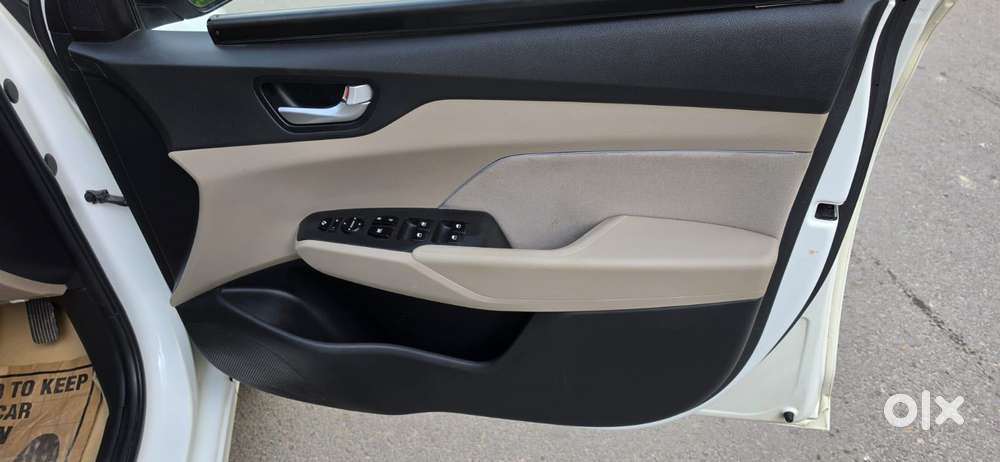 Hyundai Verna 1.6 Vtvt Sx, 2018, Petrol