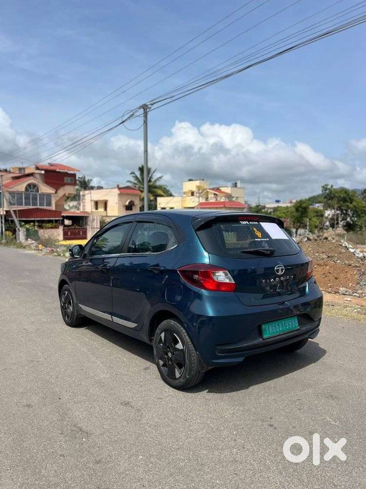 Tata Tiago EV XZ Plus Tech Lux LR, 2022, Electric - Photo 2