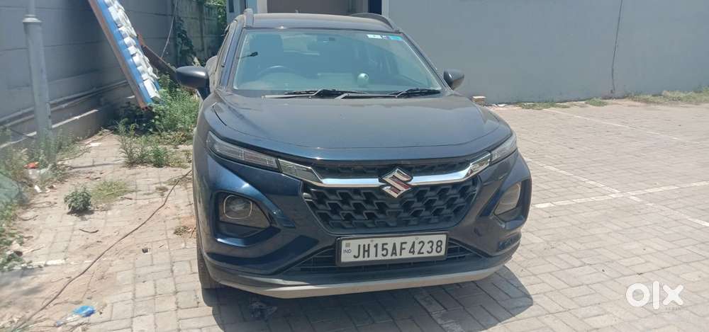 Maruti Suzuki Fronx Sigma 1.2l Mt, 2023, Petrol