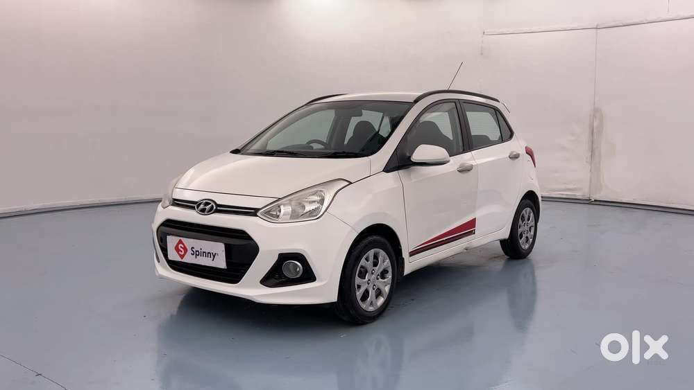 Hyundai Grand I10 Nios Sportz Diesel At, 2016, Petrol