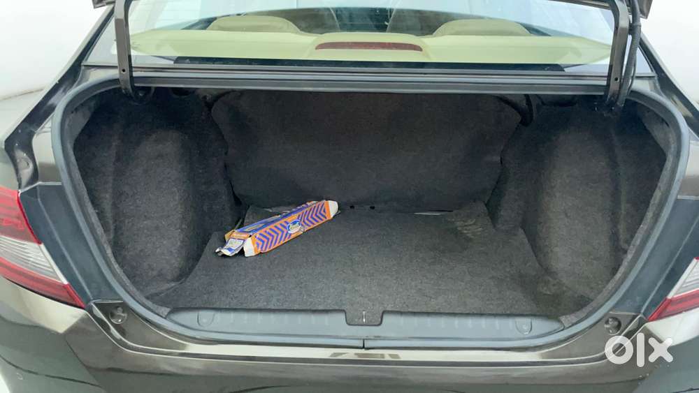 Honda Amaze Vx 1.2 Petrol Mt, 2022, Petrol