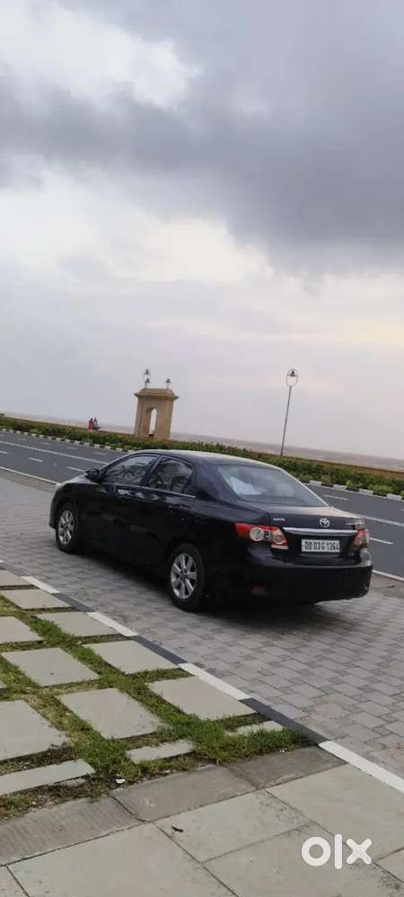 Toyota Corolla Altis 2012