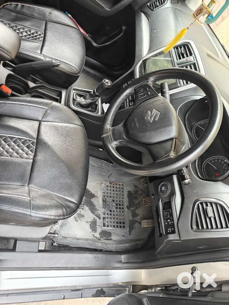 Maruti Suzuki Brezza 2021 Petrol 79500 Km Drive, Well Maintained.