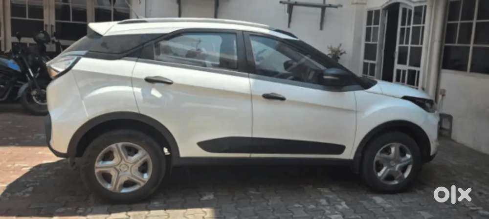 Tata Nexon 2020 Petrol 65000 Km Driven
