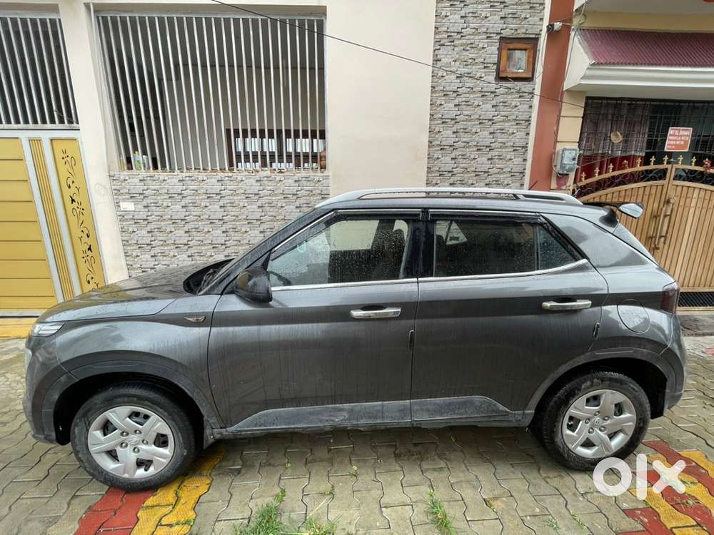 Hyundai Venue Mt 2020