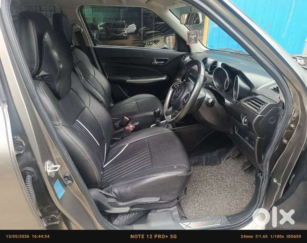 Maruti Suzuki Swift Vvt Zxi, 2018, Petrol