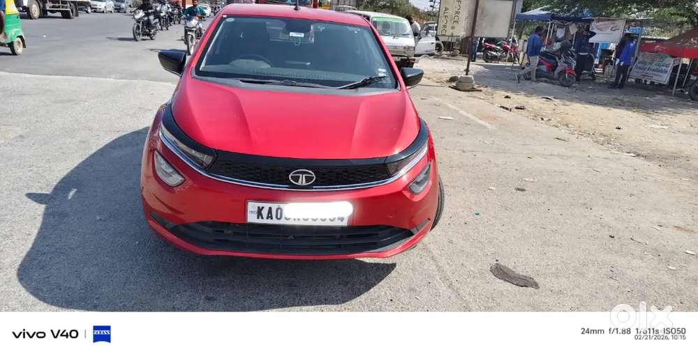 Tata Altroz 2021 Diesel  40,000 Km  Showroom Maintained