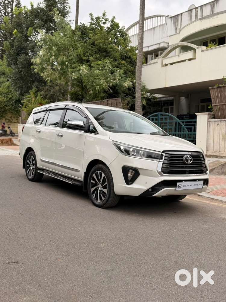 Toyota Innova Crysta 2.4 Z 7 Str, 2022, Diesel