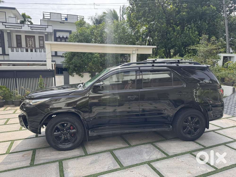 Toyota Fortuner, 2010, Diesel