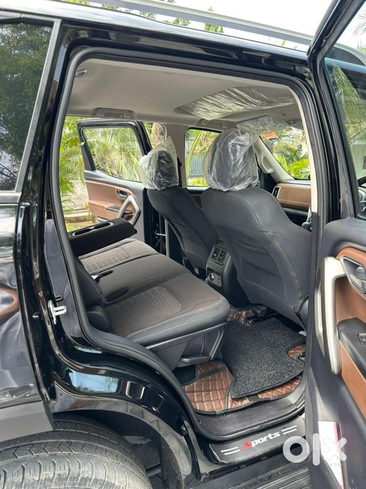 Mahindra Scorpio N Automatic Pb09