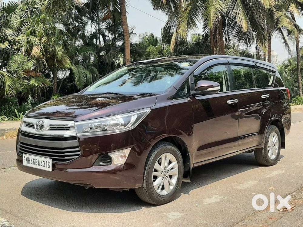 Toyota Innova Crysta 2.8 Gx At 7 Str, 2017