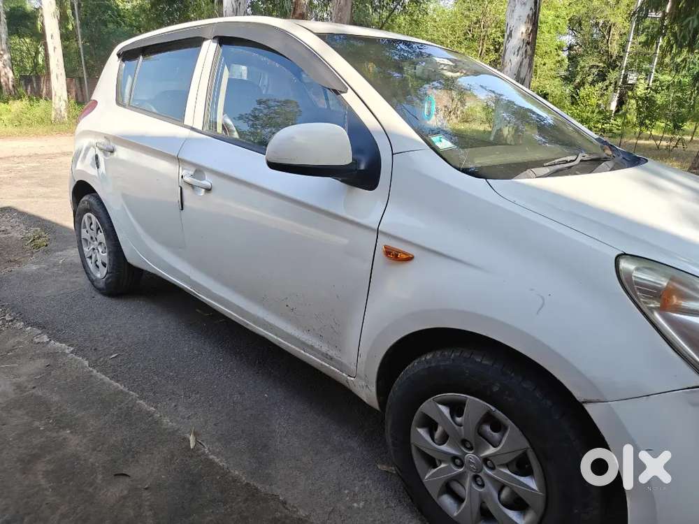 Hyundai I20 Crdi Magna 2011 Model, Registration/passing Done Upto 2031