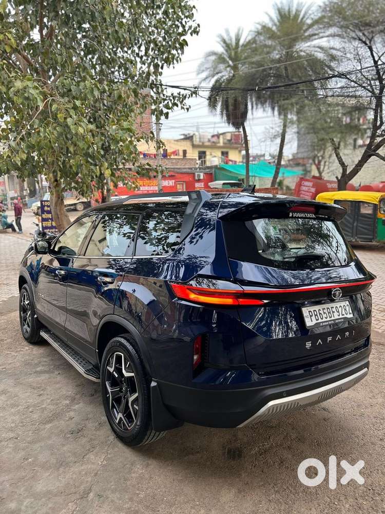 Tata Safari 2023 Diesel 17700 Km Driven
