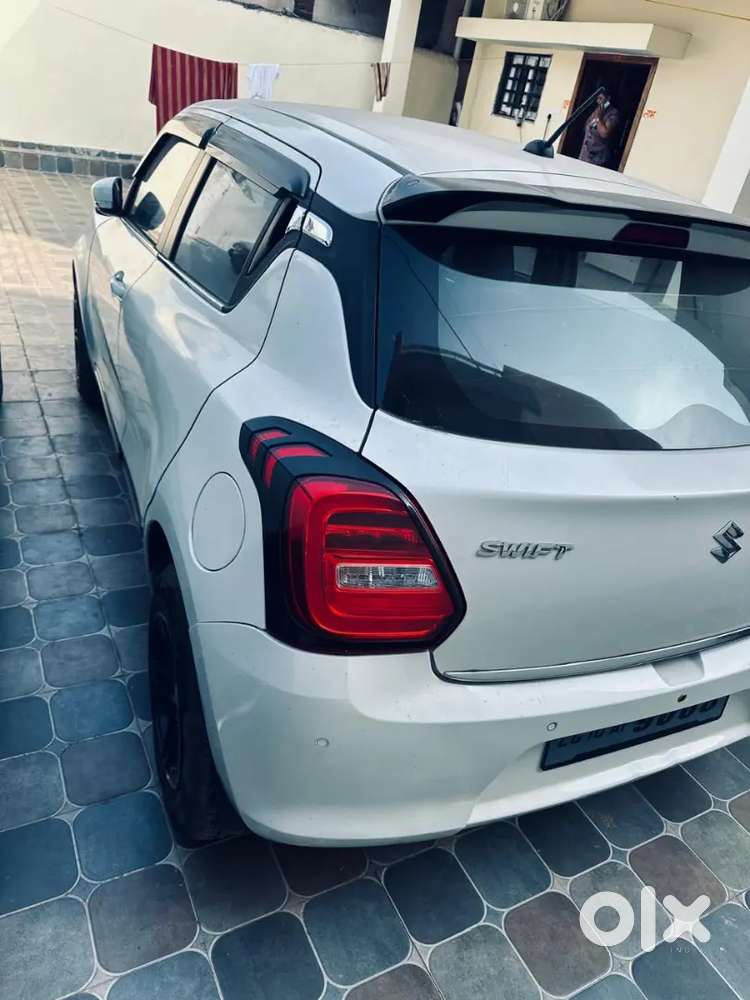 Maruti Suzuki Swift 2021 Petrol 60000 Km Driven