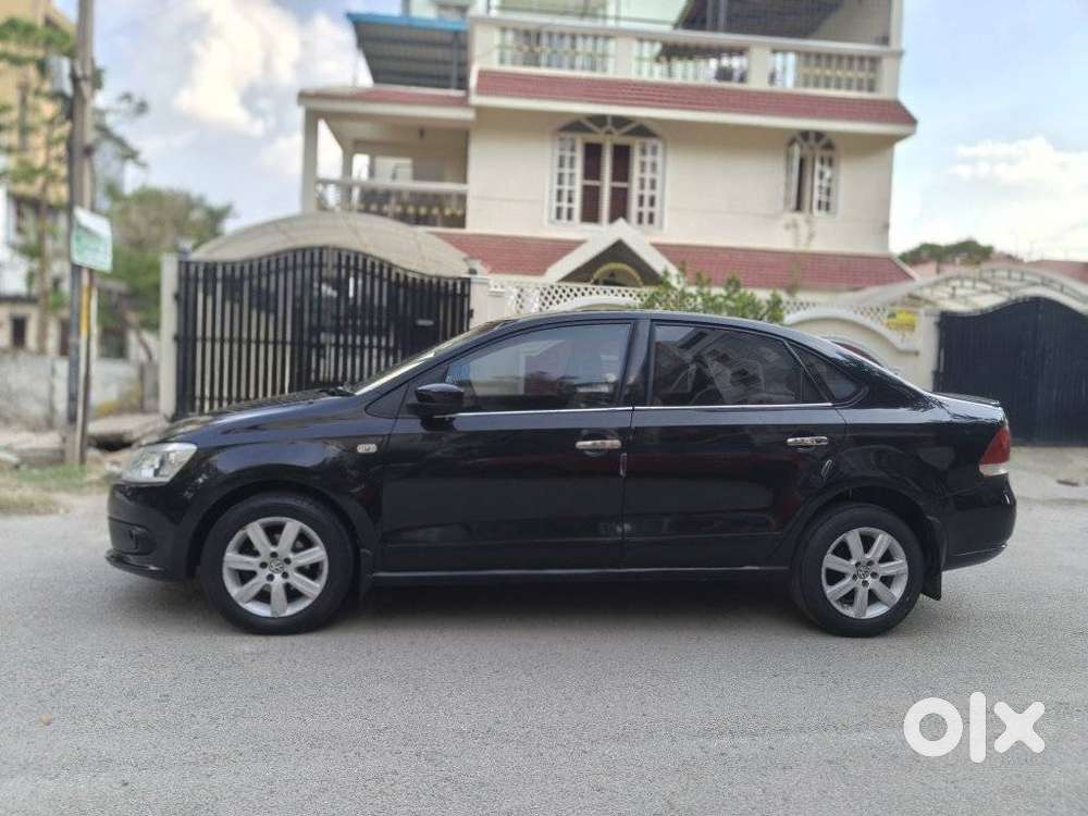 Volkswagen Vento 2010-2013 Ipl Ii Petrol Highline At, 2011, Petrol