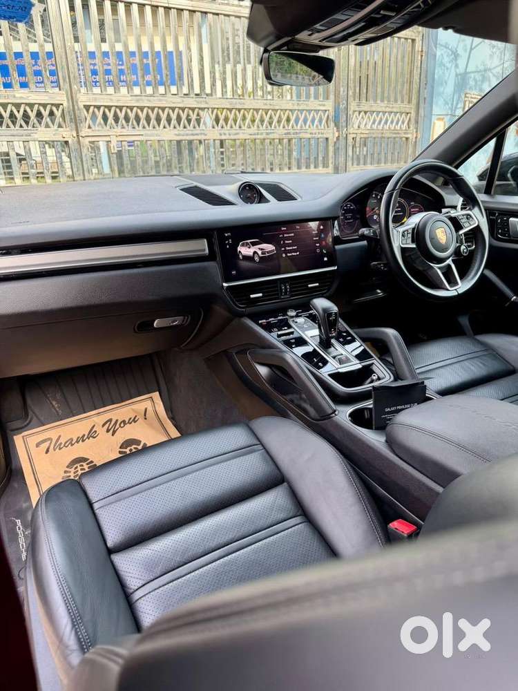 Porsche Cayenne 2023 Petrol Good Condition