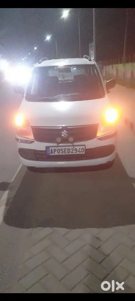 Maruti Suzuki Wagon R                2011 Petrol 106000 Km Driven