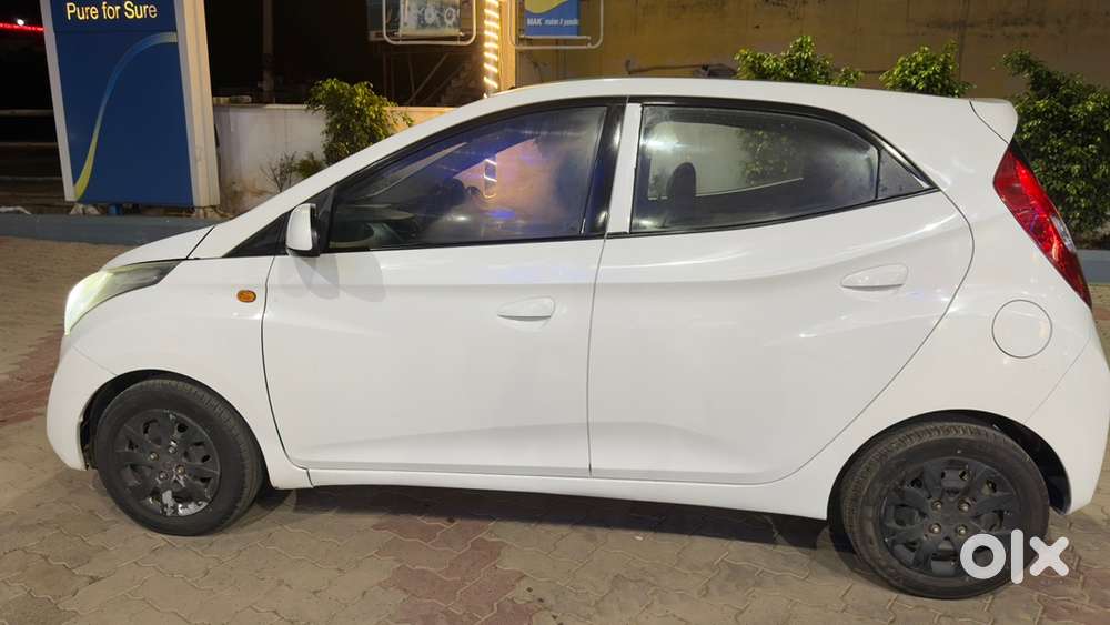 Hyundai Eon Manual 2017 4 Tyre New Brand New Condition