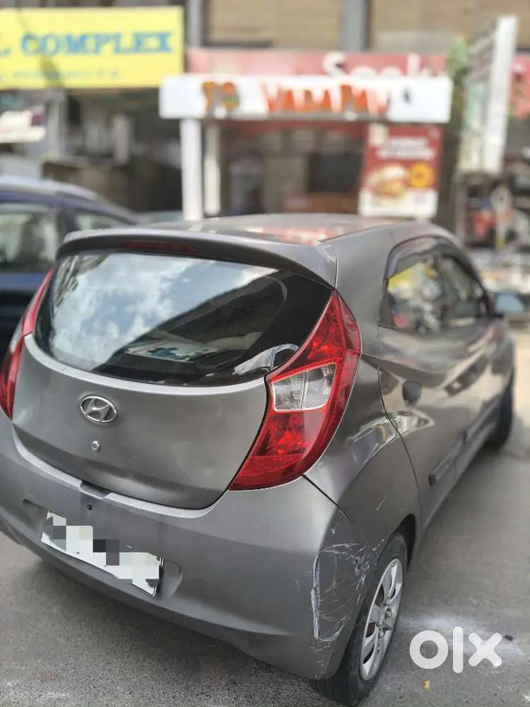 Hyundai Eon 1.0 Magna 2012
