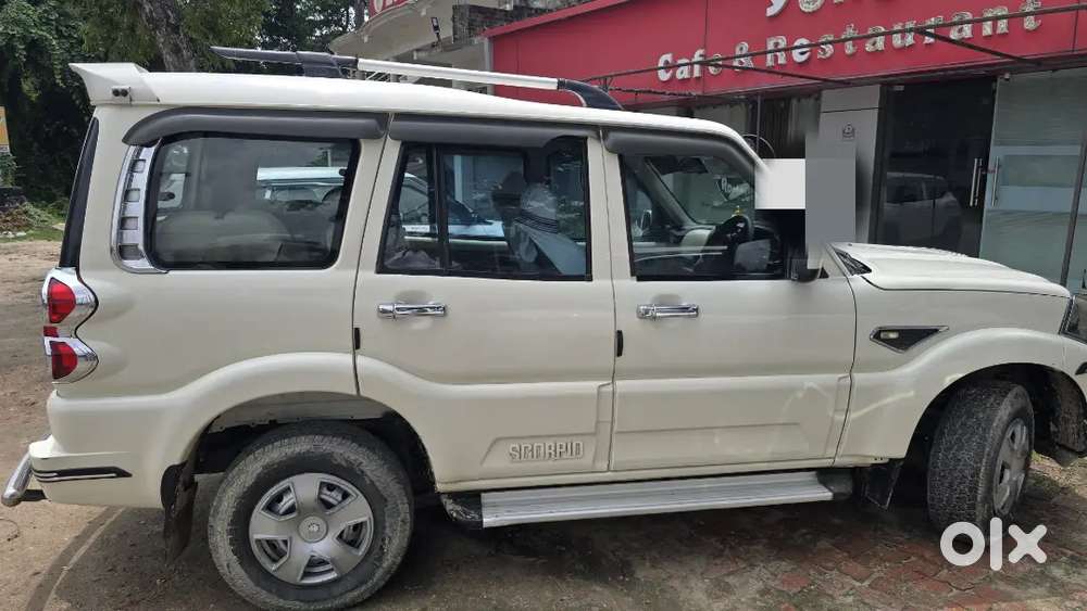 Mahindra Scorpio S3