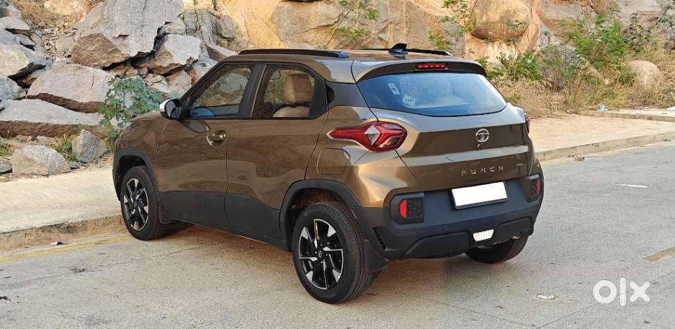 Tata Punch Accomplished Dazzle Sunroof Cng, 2023, Petrol