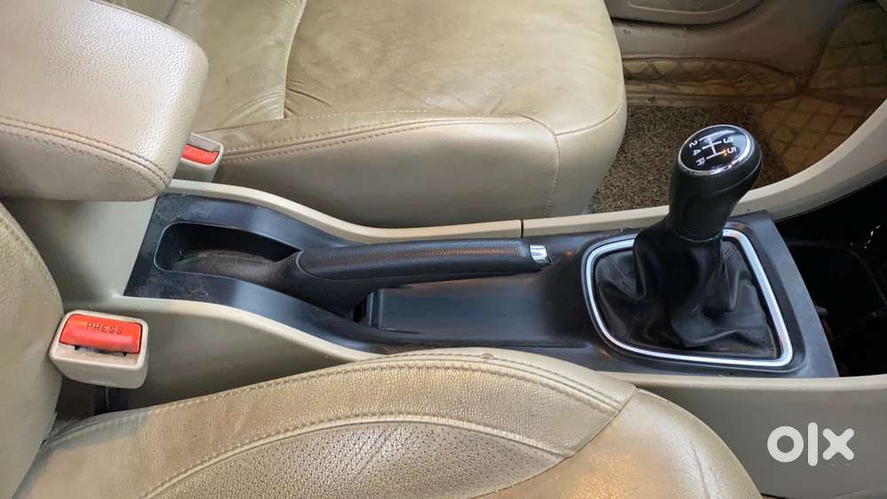 Maruti Suzuki Ciaz 1.5 Alpha Shvs Petrol, 2021, Petrol