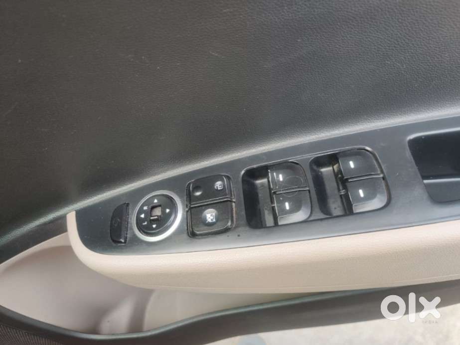Maruti Suzuki Wagon R Vxi Amt1.2, 2016, Petrol