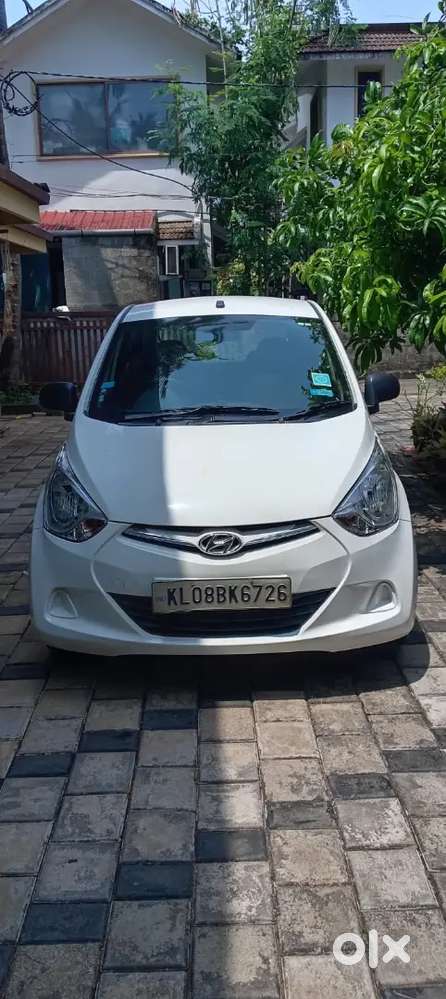 Hyundai Eon 2016 Petrol 24918 Km Driven