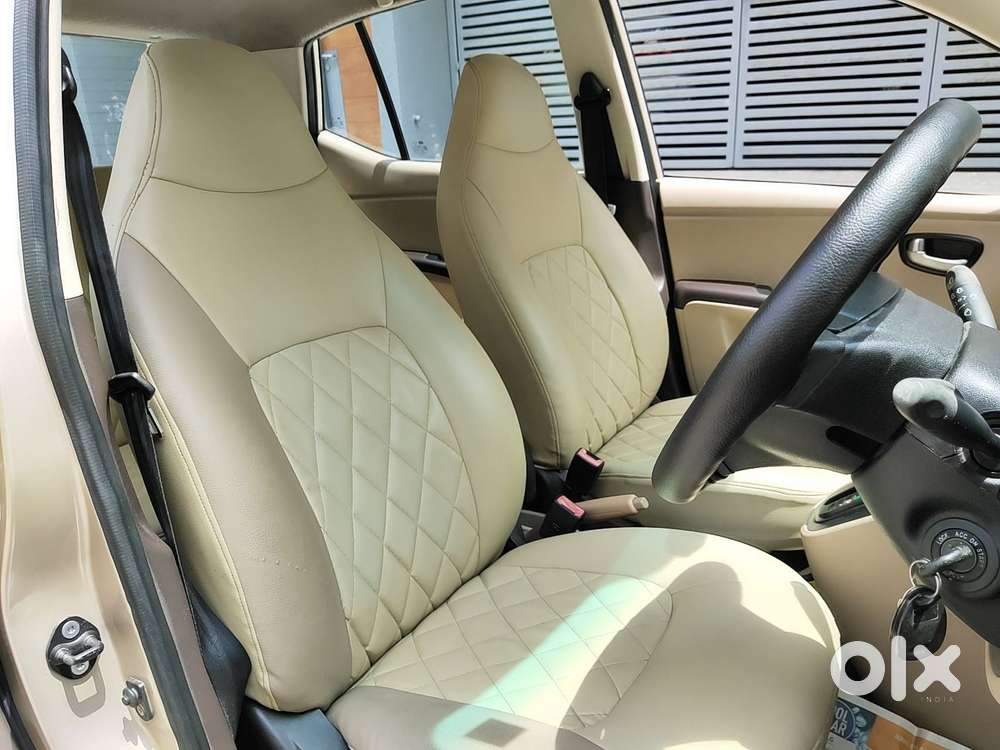 Hyundai I10 Sportz At, 2010, Petrol