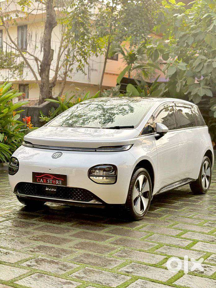 Mg Windsor Ev Essence, 2024, Electric