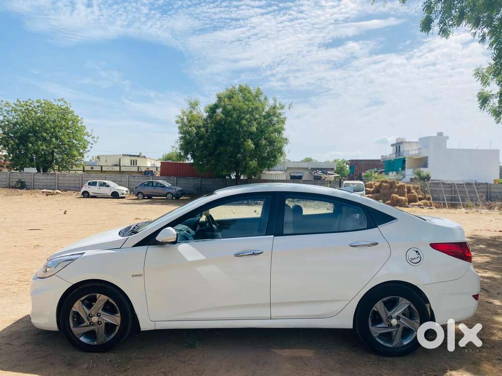 Hyundai Verna 1.6 Sx Crdi, 2015, Diesel