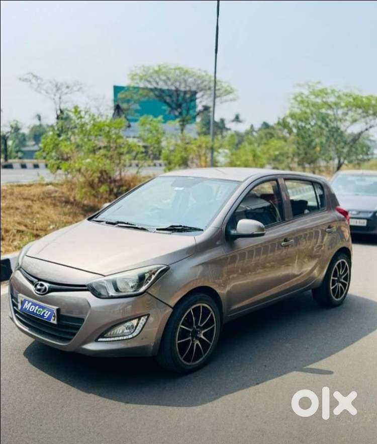 Hyundai I20 2015-2017 Sportz Option 1.4 Crdi, 2013, Petrol