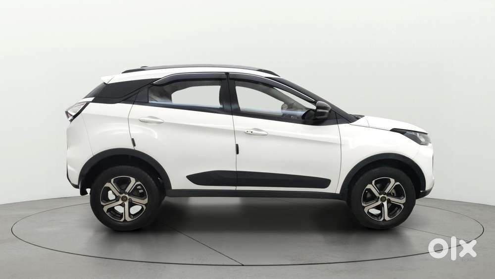 Tata Nexon 1.2 Revotron Xz Plus, 2022, Petrol