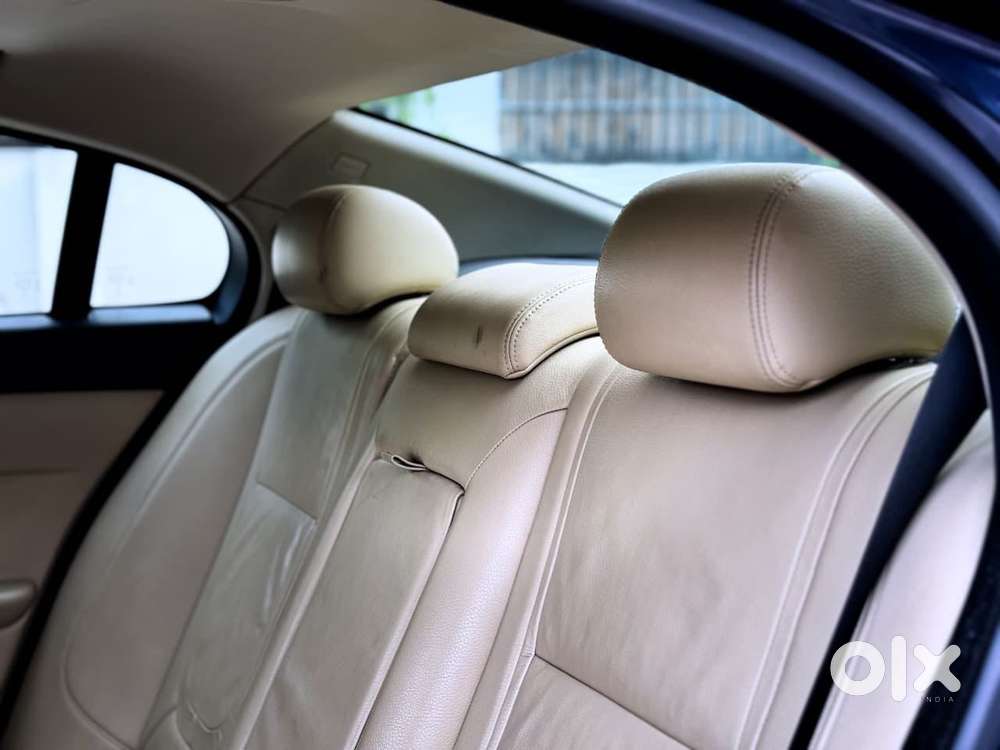 Jaguar Xf 2.2 Litre Luxury, 2015, Diesel