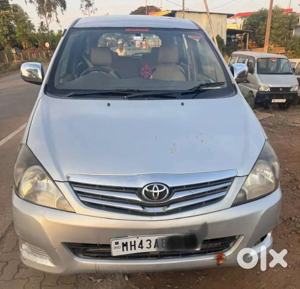 Toyota Innova 2010 Diesel 200000 Km Driven