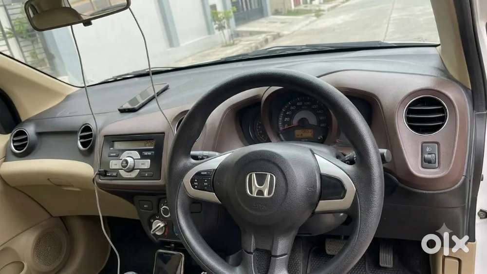 Honda Amaze 1.5 V 2013
