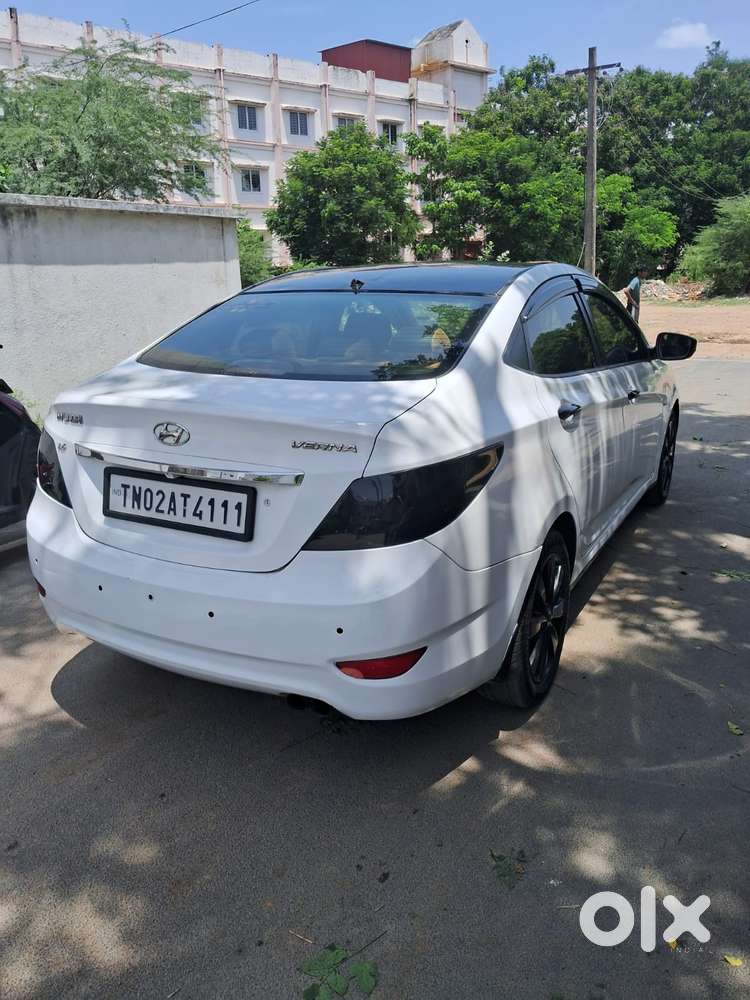Hyundai Verna I (petrol), 2012, Petrol