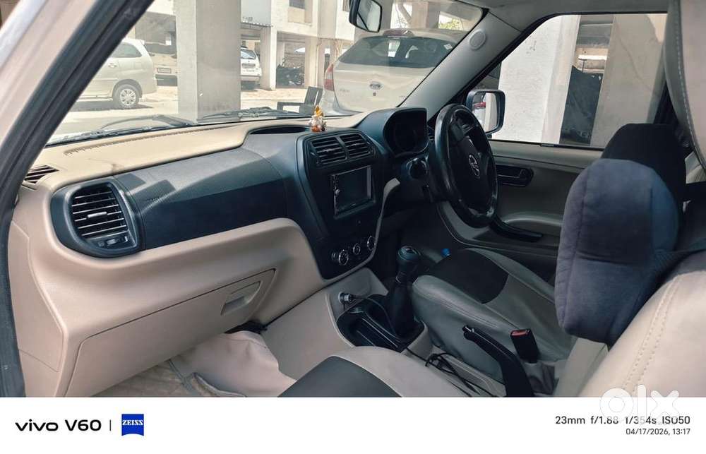 Mahindra Tuv 300 2018 Diesel Good Condition