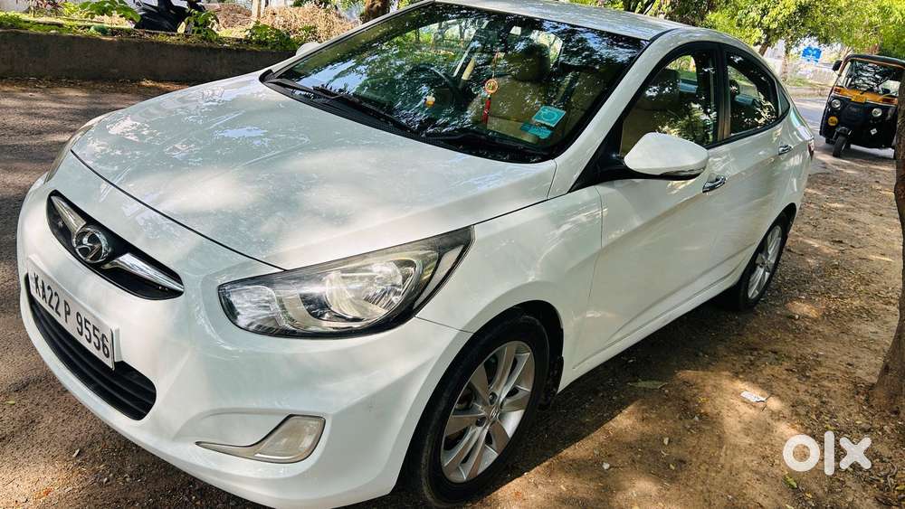 Hyundai Verna 1.6 Sx (o) Crdi, 2012, Diesel