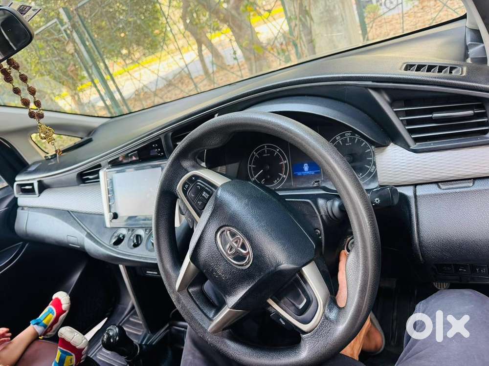 Toyota Innova Crysta 2024 Diesel 125000 Km Driven