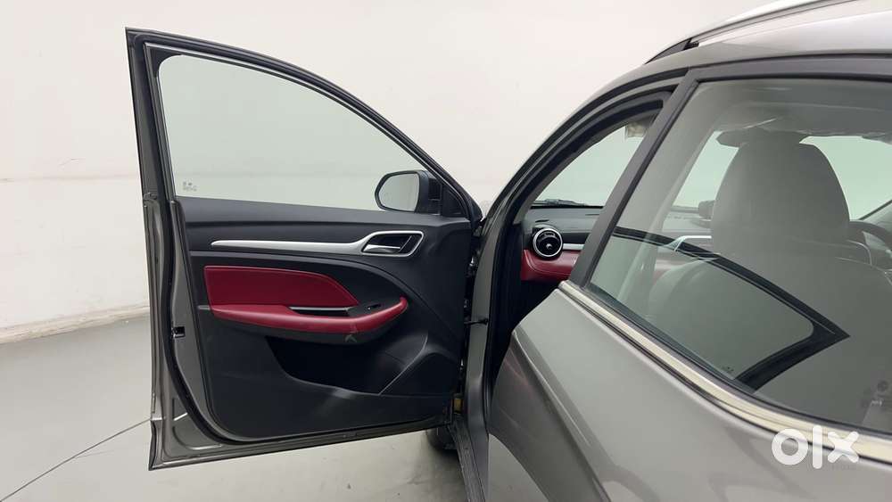Mg Astor 1.3 Savvy Turbo At S Red, 2023, Petrol