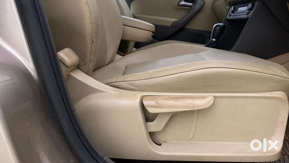 Volkswagen Vento Petrol Highline At, 2016, Petrol