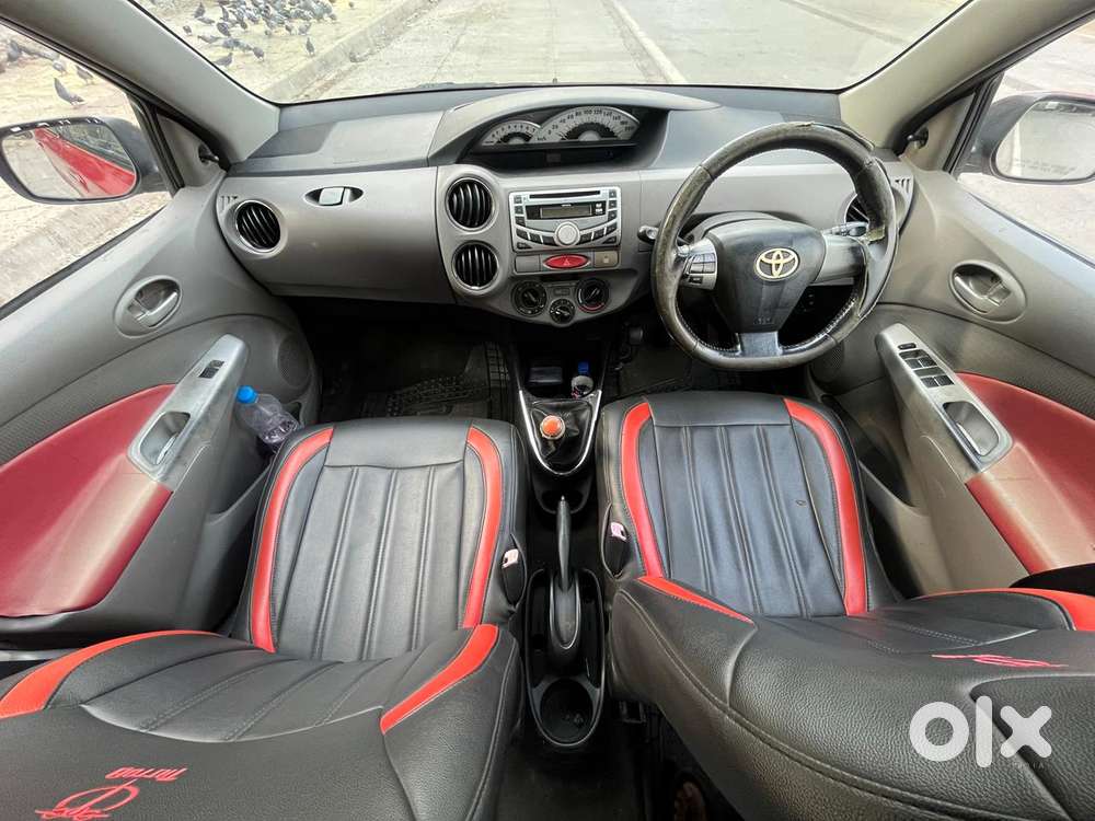 Toyota Etios Liva, 2011, Petrol